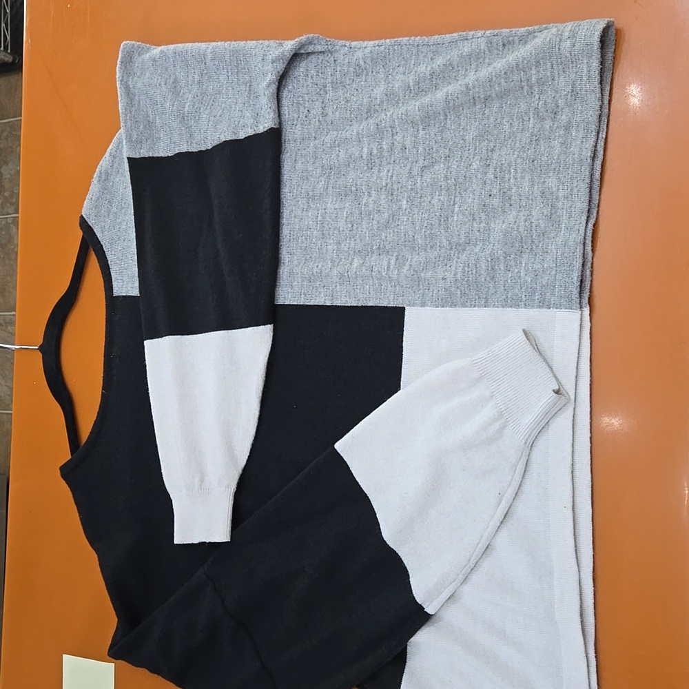 CHICSOUL.COM Sweater, Size XXL - Picture 4 of 4